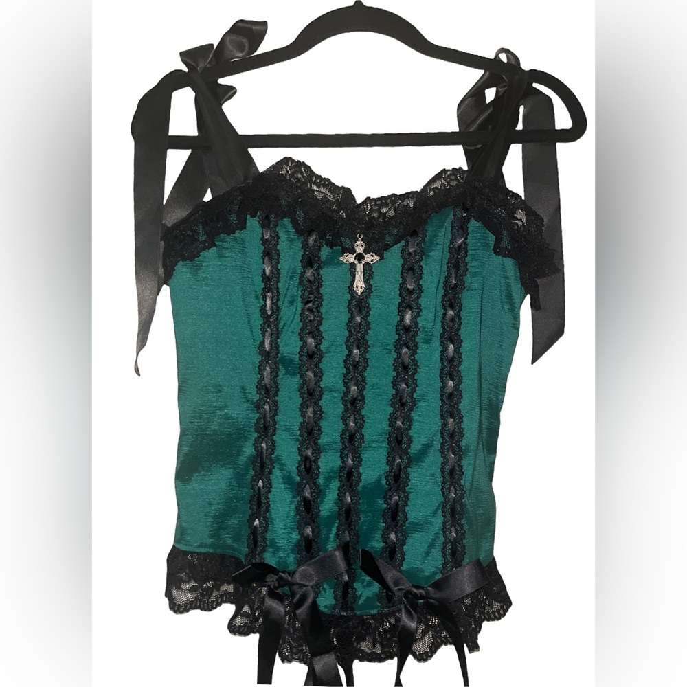 Dolls Kill / Widow Elegant Gothic Corset